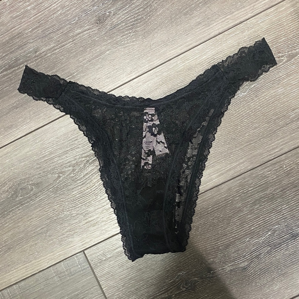 NWT! Victoria’s Secret Black Lace Panty